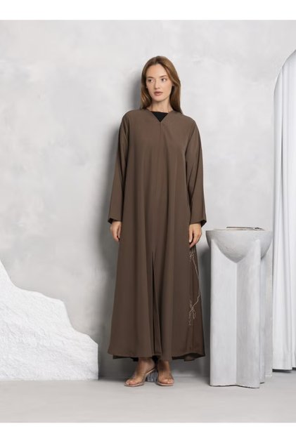 Abaya Brown soft crepe fabric with handwork on sides