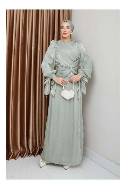 light green modest dress Sage Green Modest Maxi Dress – Minimal Elegant Style 2XL