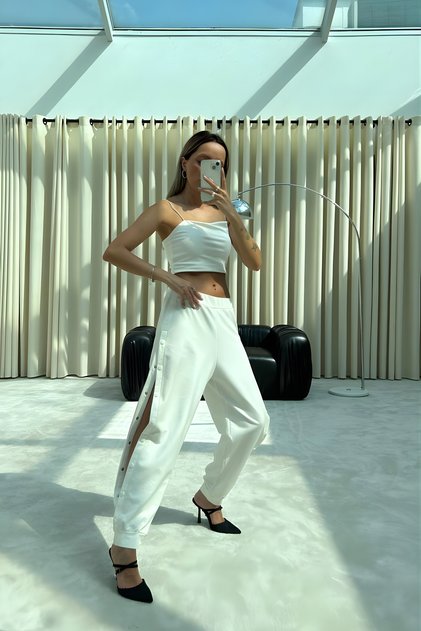 High Waist Loose Fit Pants with Side Snap Detail – White