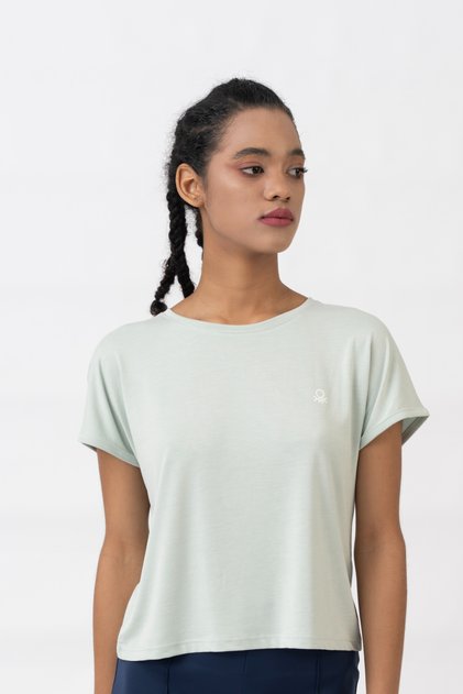 Unıted Colors Of Benetton Women's T-shirt BNT-W21016