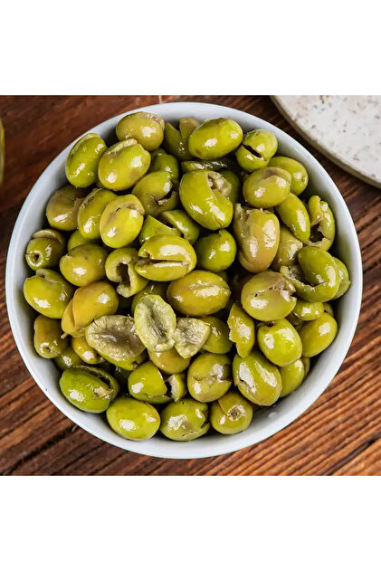 Bahçem Antep Usulü Nizip Kırma Çekirdeksiz Yeşil Zeytin 1500 cc