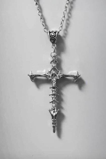 Silver Gotik İskelet Haç Kolye
