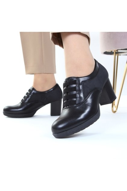 Pantofi cu toc negru Zalena