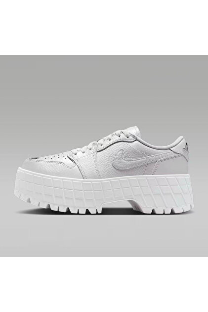 Nike Air Jordan 1 Brooklyn Low Kadın Beyaz Spor Ayakkabı - Fiyatı