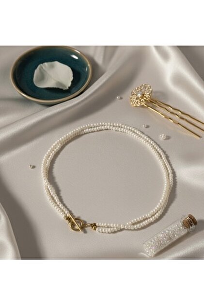 Vivienne Westwood Three-Row Pearl Drop Choker – Üç Sıralı İncili