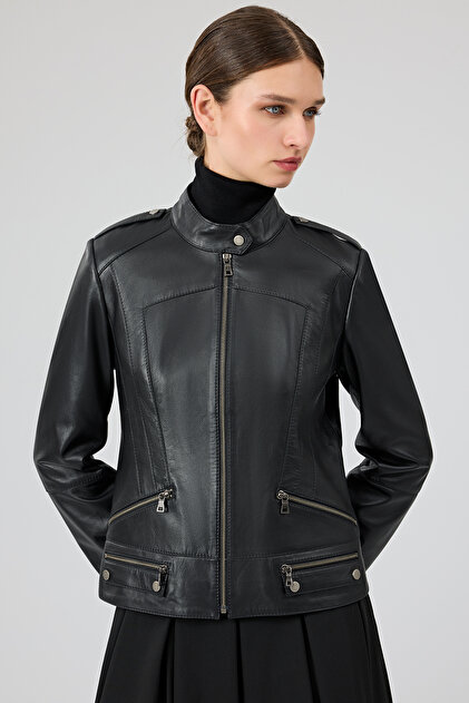 Derimod Nora Kadın Siyah Hakim Yaka Kısa Deri Ceket 25WGE56011M