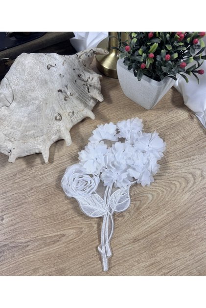 3D Flower Motif