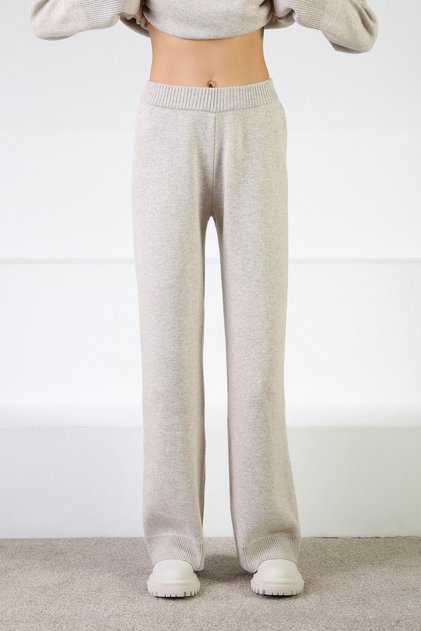 A.Beige High Waist Pocketless Cashmere Women's Knitwear Trousers