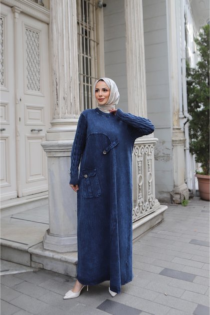 Cotton Knit Dress with Pocket Detail