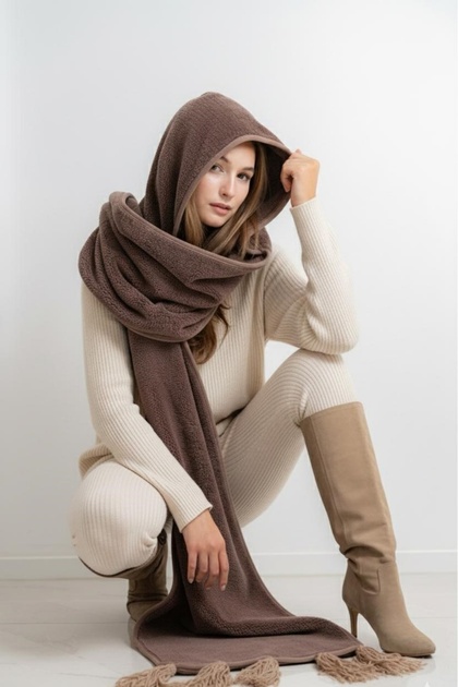 Wellsoft Pompom Scarf | Shawl