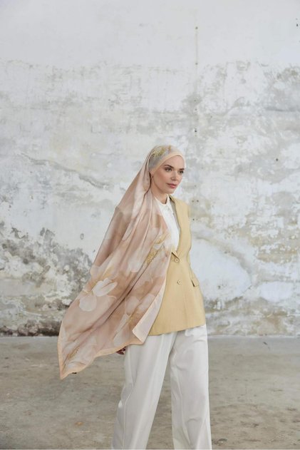 Jardin Secret Collection Soft Shawl 3066-06