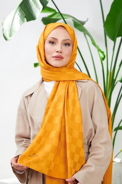 New Checkerboard Pattern Silky Jacquard Shawl Brown 9007-11