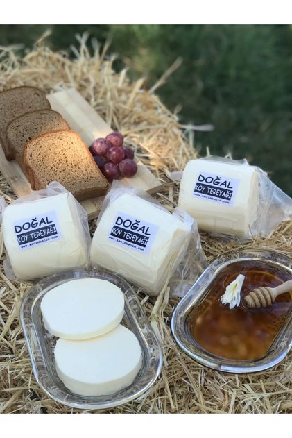 Doğal Tereyağı 500 Gr (KATKISIZ KORUYUCUSUZ TUZSUZ İNEK SÜTÜNDEN YAĞ SEVİYESİ YÜKSEK)