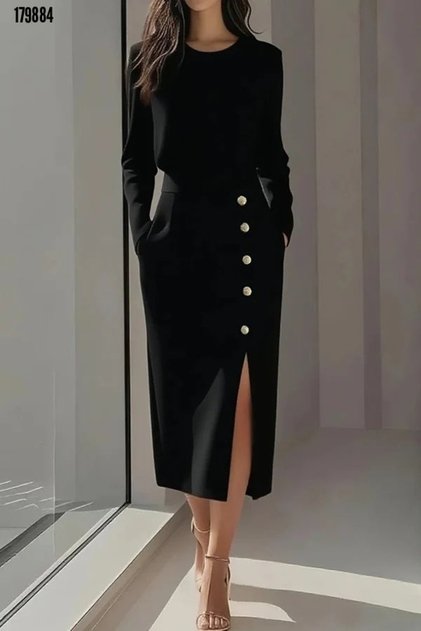 Elegant and Stylish Women's Long Sleeve Crew Neck Midi Crepe Dress