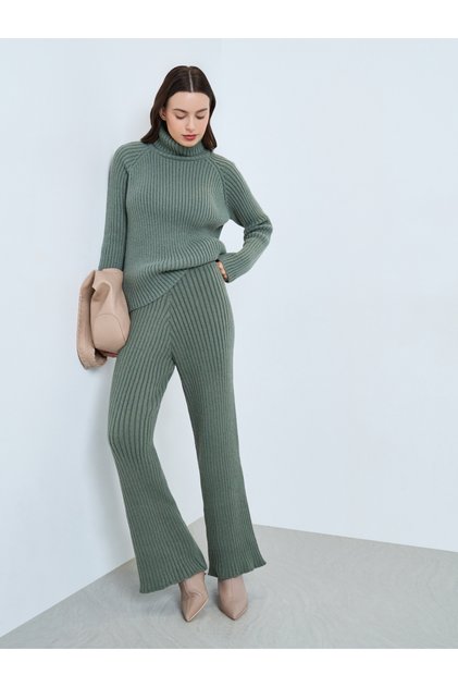 Green Ribbed Knit Straight Leg Pants