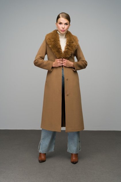 Yaka Kürk Detaylı Kaşe Kaban CAMEL