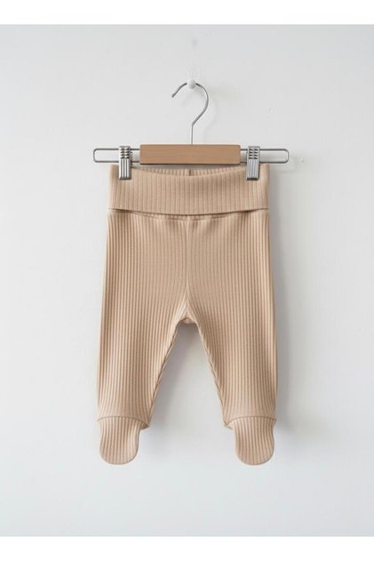 Basic Theme Reported Bottom with Booties
