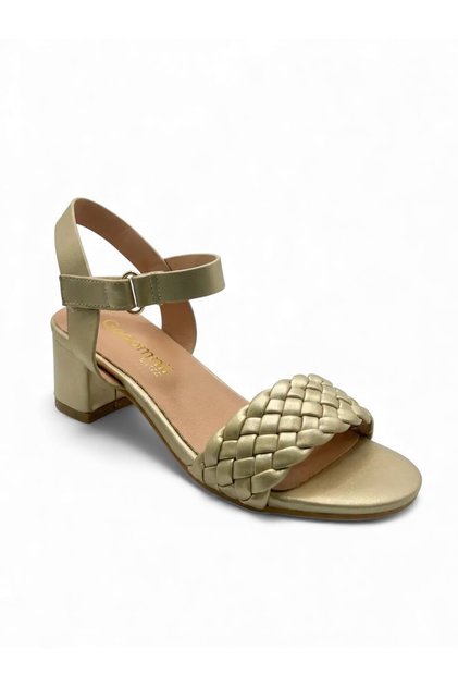 Sandals for Preteen Girls – Comfortable, Lightweight & Stylish Everyday Wear