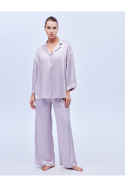 Kadın Saten Pijama Takımı – Gömlek Yaka, Uzun Kollu, Bol Kesim