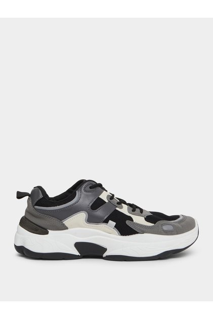 Chunky Color Block Lace-Up Sneakers