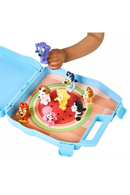 NECO TOYS BLUEY/17638 BLUEY DELÜKS TAŞIMA ÇANTASI VE 8Lİ FİGÜR SET