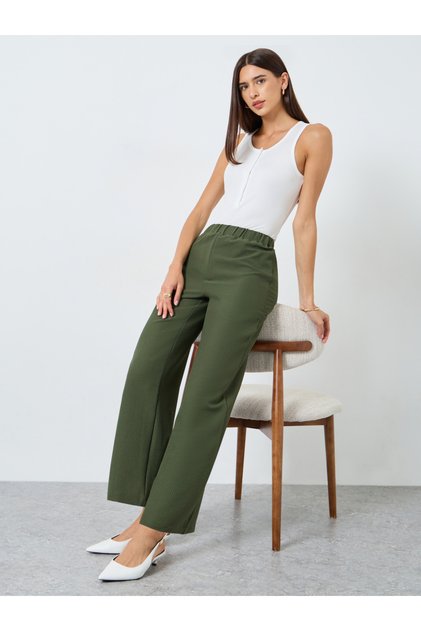 Solid Textured Elastic Waist Straight Leg Pants
