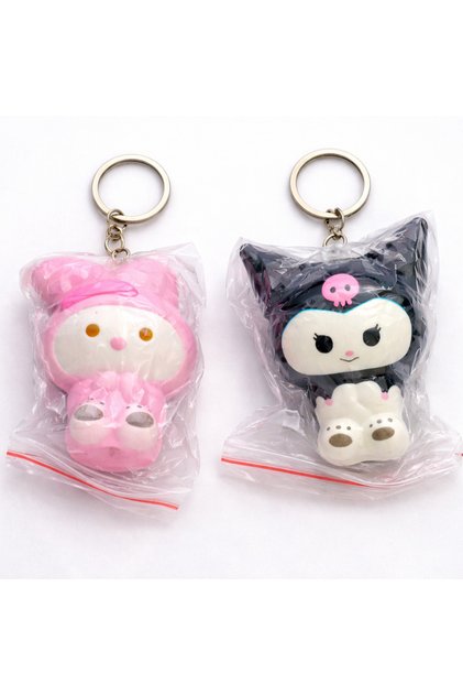 Soft 2-Piece Keychain with Kuromi Sukuşi Figure
