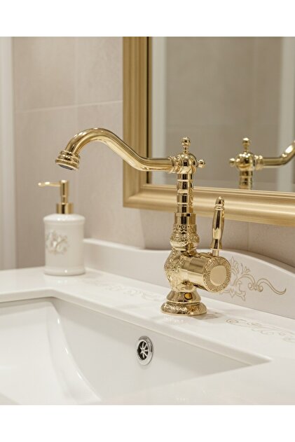 Gold İşlemeli Lavabo Bataryası Rustik Lavabo Musluğu Gold Banyo Bataryası Vintage Tasarım