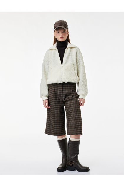 Comfortable Fit Long Sleeve Zippered Crop Plush Jacket with Embroidery Detail on the Back and Pockets