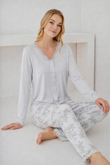 Women's Lace Buttoned Long Sleeve Pajama Set – Light Gray Patterned