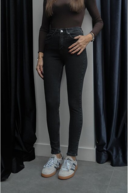 Smoked Skinny Jean