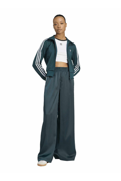adidas JX1484 FIREBIRD TT Koyu Yeşil Normal Düz Kadın Zip Ceket adidas JX1484 FIREBIRD TT Koyu Yeşil Normal Düz Kadın Zip Ceket