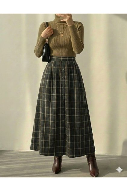 Women's Button Detailed Pocketed Long Plaid Skirt