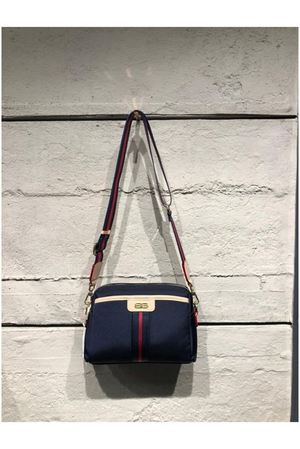 B36027 Lük İm Shoulder Bag