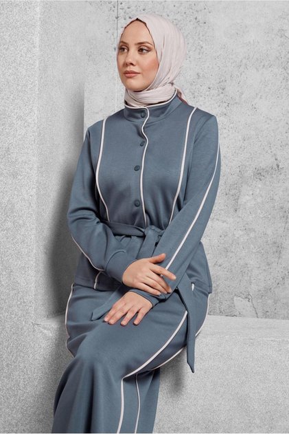 طقم رياضي بتنورة وحزام 45269