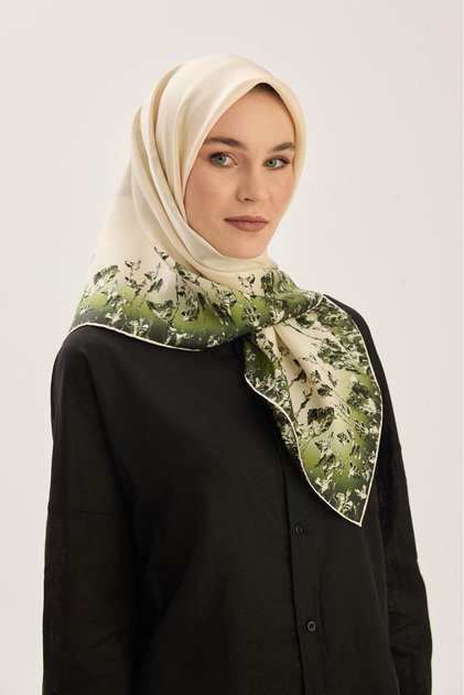 Arus Tivil Silk Scarf Green 90 X 90