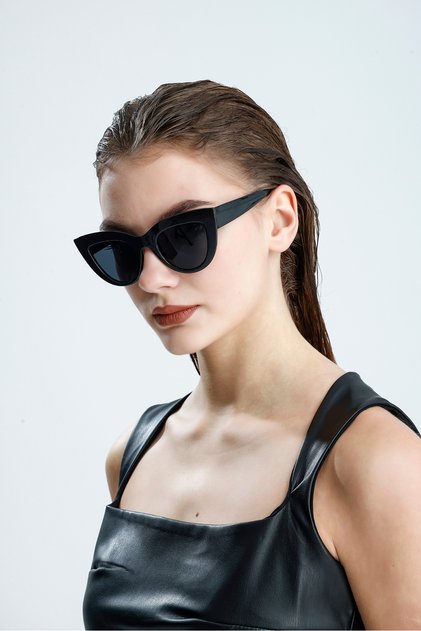 Cat Eye Black Thick Bone Frame Women's Sunglasses Uv Protection