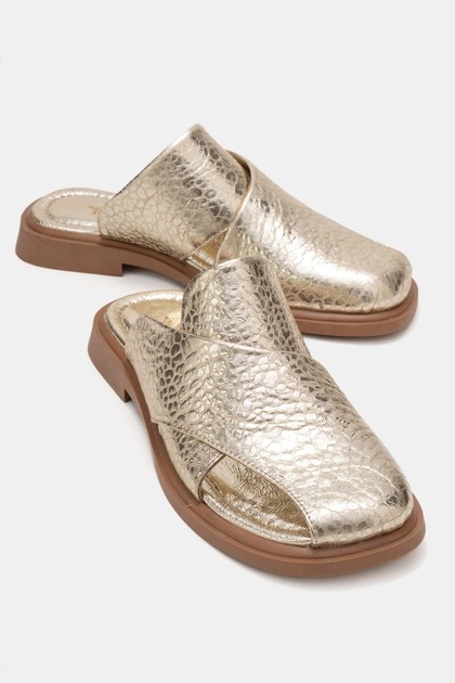 Spencer Women's Genuine Leather Slipper Dore