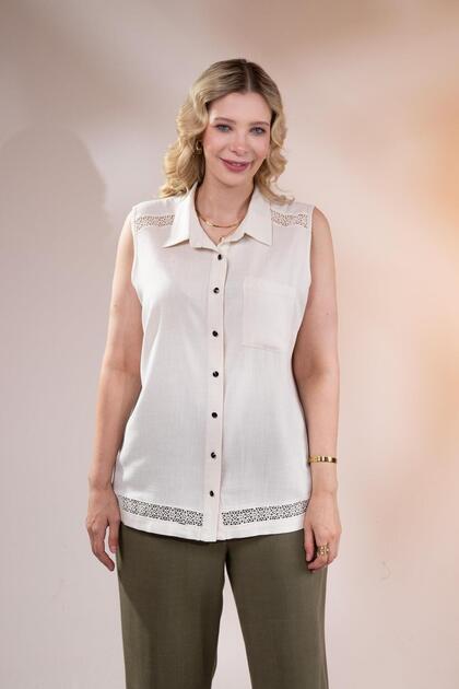 1112071 Women's Plus Size Beige Guipure Striped Blouse with Pockets