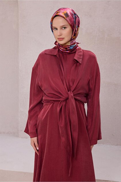 Eșarfă din mătase twill 100% cu model Fuchsia Object Pattern 4216 - 52