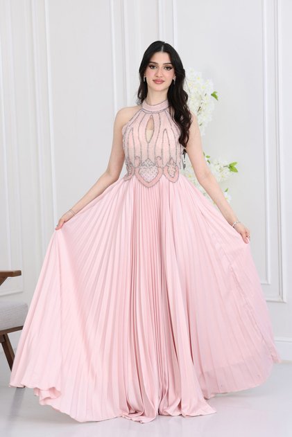 فستان سهرة فخم بليسيه