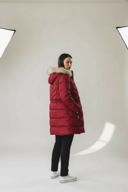 Women's Hooded Puffer Short Coat – Fur Detailed, Gathered Waist, Cold Proof Winter Coat