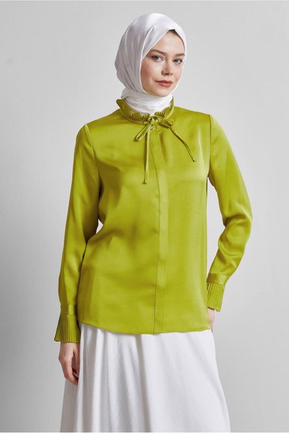 Satin Bluz with Lace Collar 44762