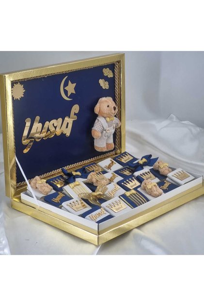 Lüks Ayıcıklı Kutuda 48 Adet Sütlü Madlen Çikolata, Özel Süslü (lacivert-gold)