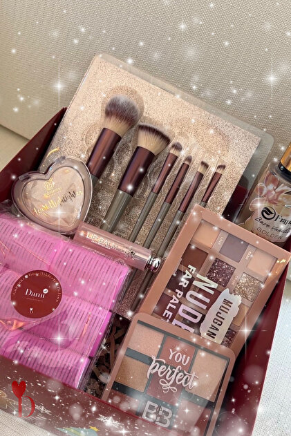 Dami Beauty ADVENT CALENDAR 5 FARKLI ÜRÜN SÜPRİZ PAKET / MAKYAJ