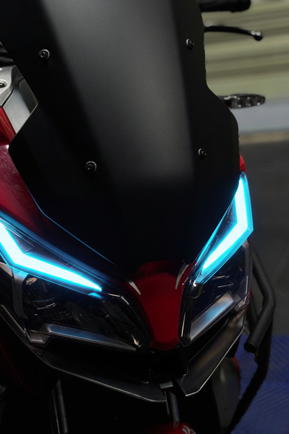Headlight Film Headlight Design Film Sticker (Right and Left) for Rks Reale 125