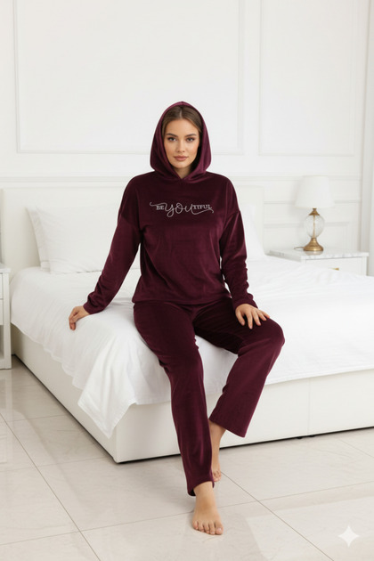 Velvet Soft Textured Women's Pajama Set