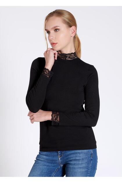 8521 Long Sleeve Turtleneck Women's Bodysuit