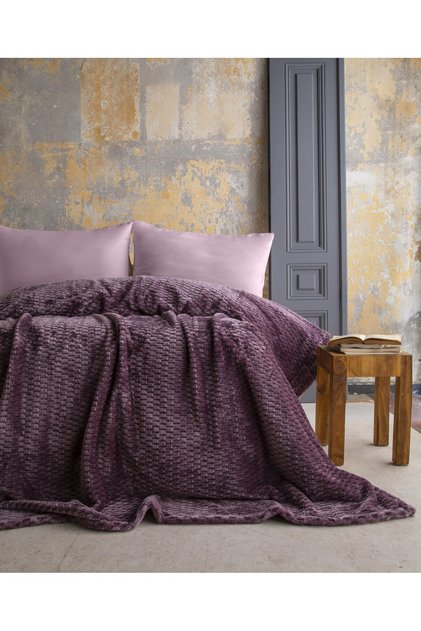 Single Size Trusty Plum Jacquard Pattern Blanket 160X220 cm