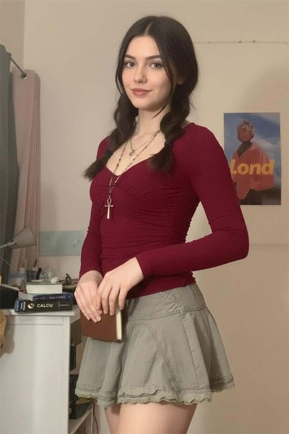 Plain Burgundy Heart Neck Y2K Long Sleeve Crop